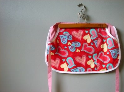 queen of hearts apron