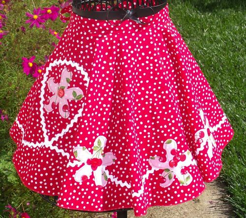 pink dot apron