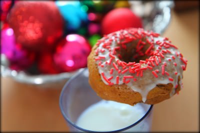 Holiday Treat: Baked Glazed Gingerbread Donuts