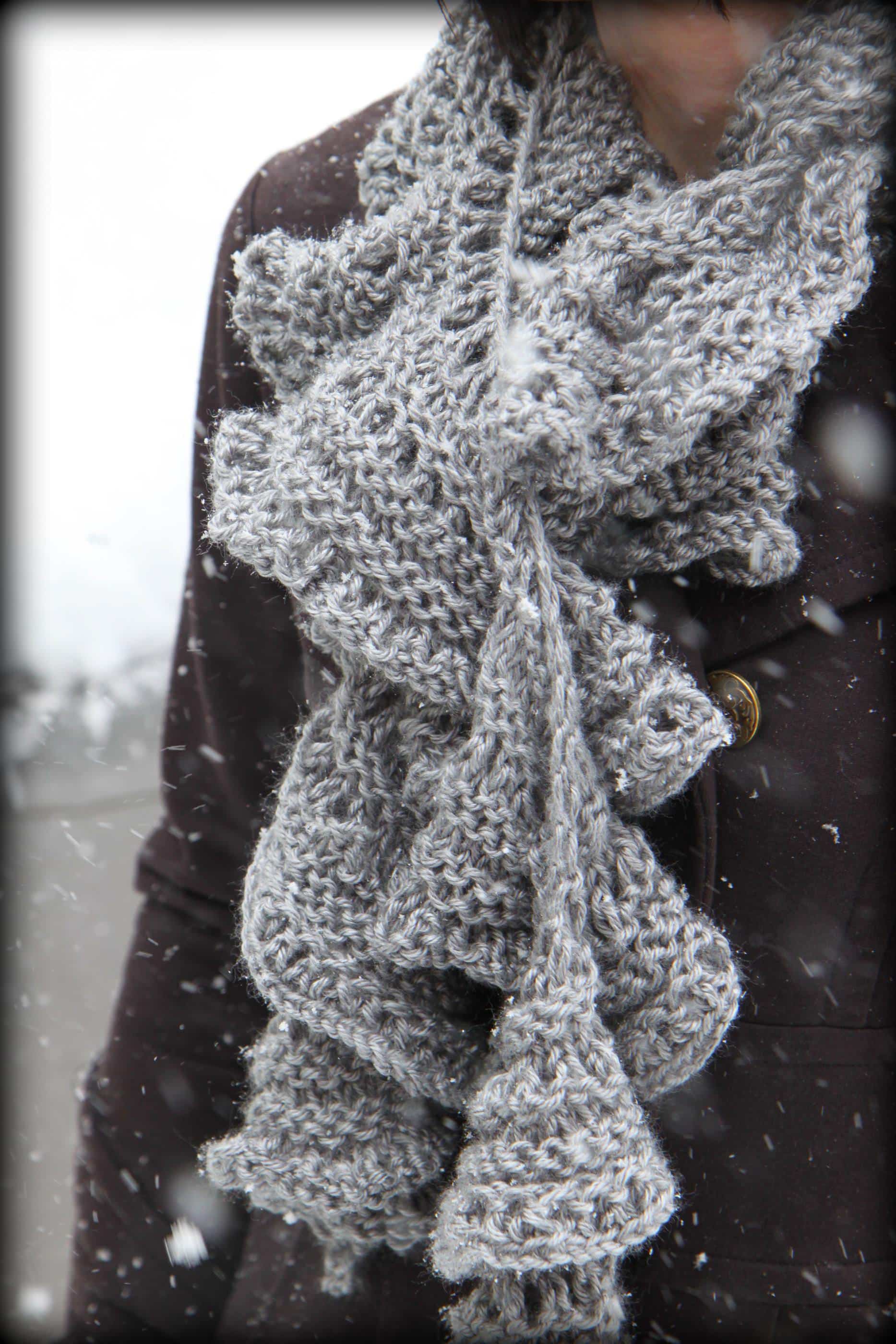 Pam Powers Ruffled and Ruched Scarf Knitting Pattern + FREE SHIPPING!