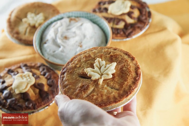 5 Ways to Decorate Store-Bought Pies from MomAdvice.com.