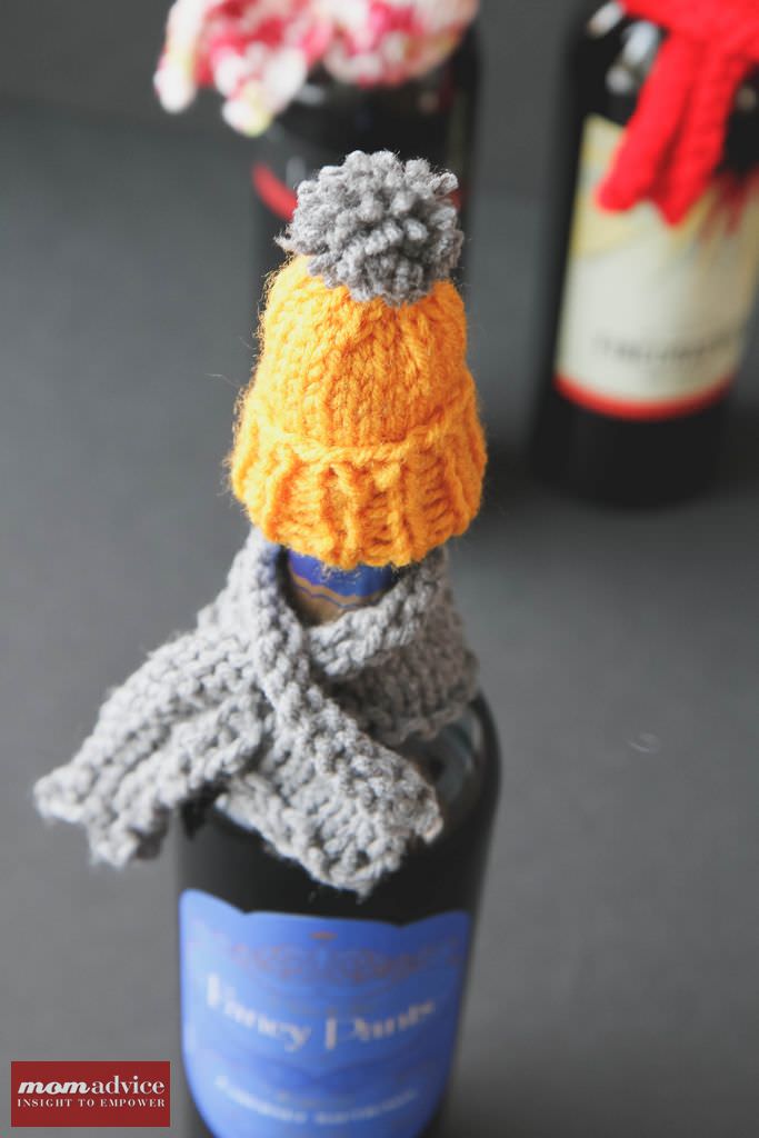 Knitted Wine Bottle Hat and Scarf from MomAdvice.com