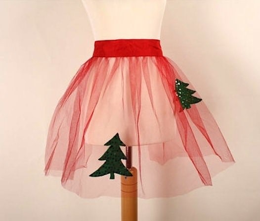 holiday tulle apron