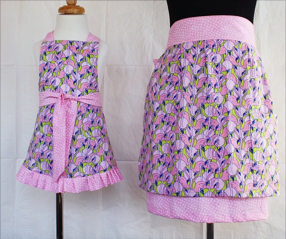 Mommy and Me Pink Flamingo Aprons via Etsy
