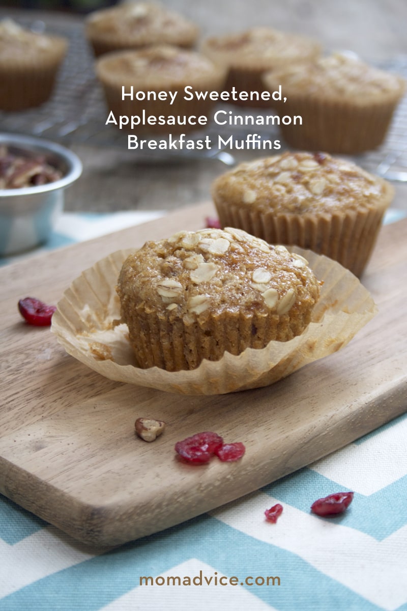 Honey Sweetened, Applesauce Cinnamon Breakfast Muffins #recipe via momadvice.com
