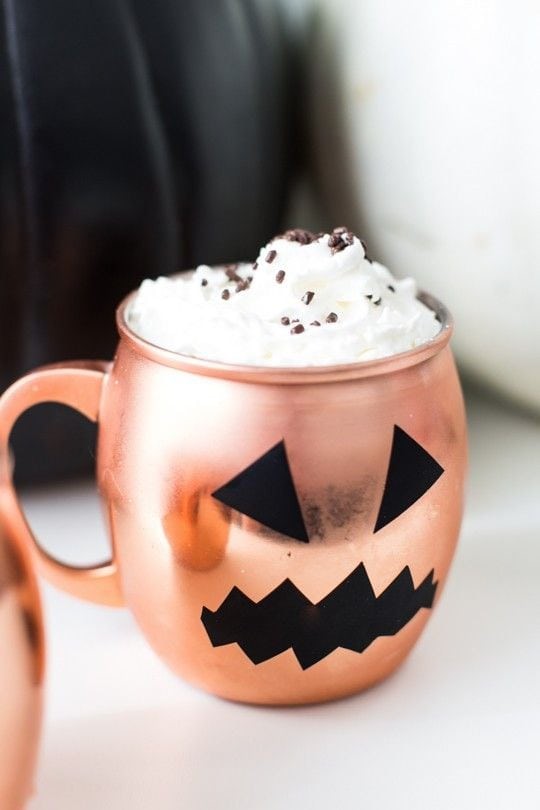 DIY Halloween Glassware via Sugar and Cloth