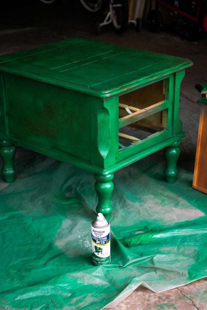 How To Spray Paint Furniture Momadvice, Is It Ok To Spray Paint Wood Furniture