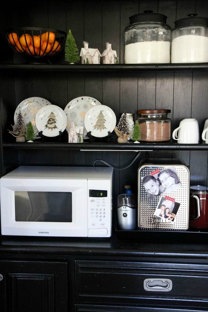 Transitioning Your Holiday Decor from MomAdvice.com