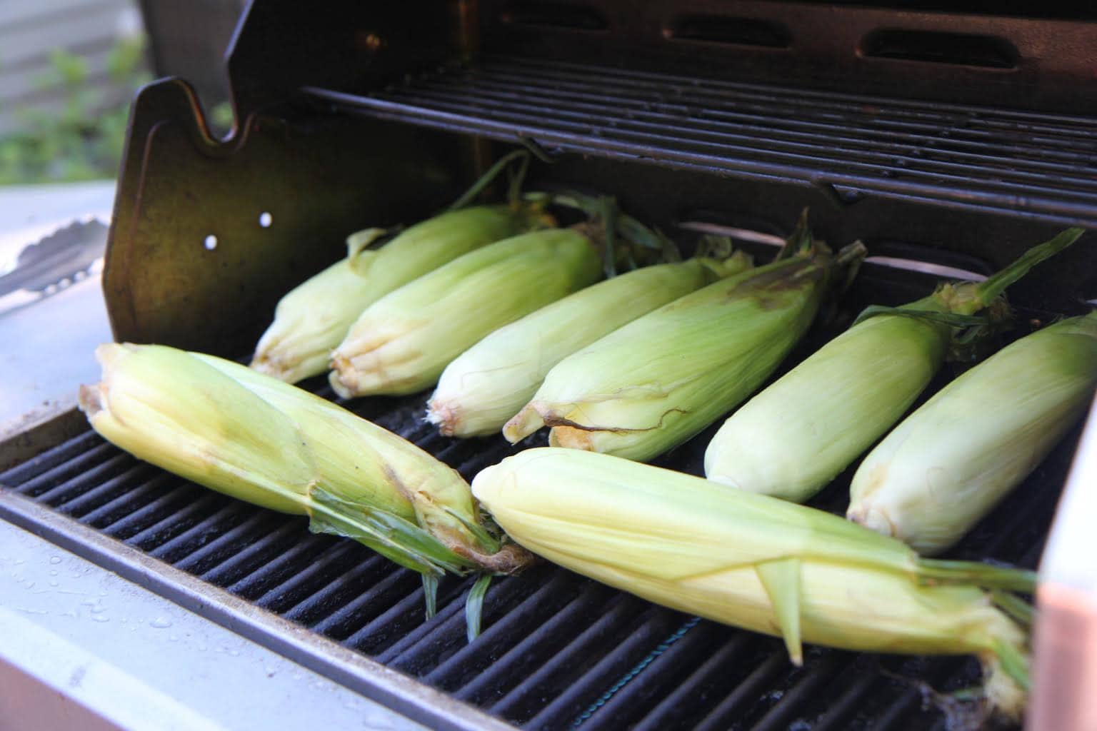 Tips for Grilling Success & Herb-Buttered Grilled Corn ...