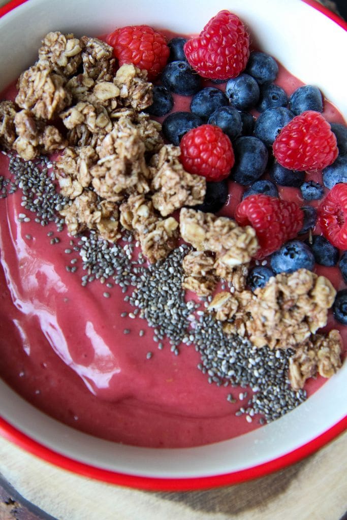 Raspberry Smoothie Bowl from MomAdvice.com
