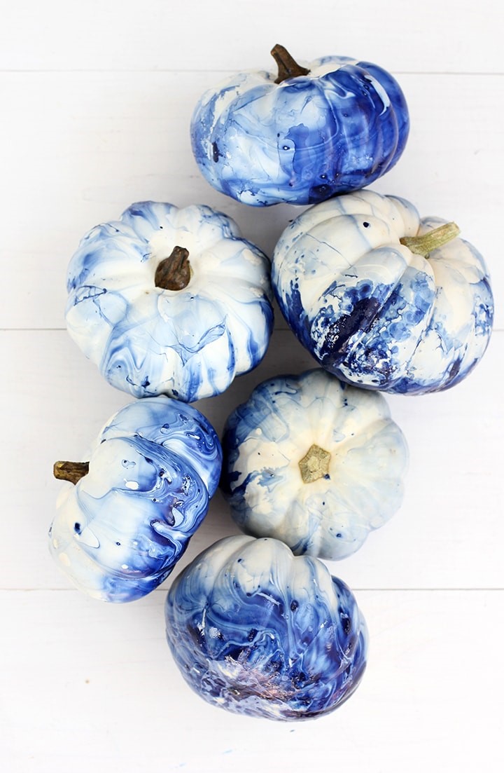 diy-marbled-indigo-pumpkins-6