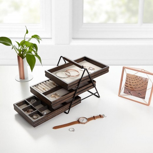 terrace jewelry organizer