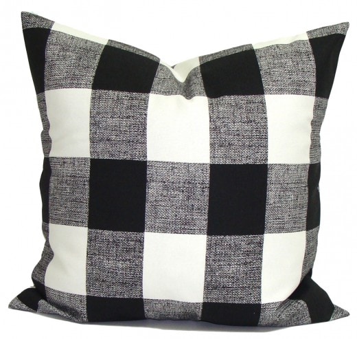 checked pillow covers