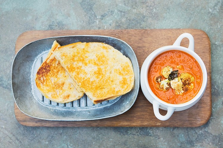 Tomato Soup with Roasted Cauliflower Crumble / MomAdvice.com